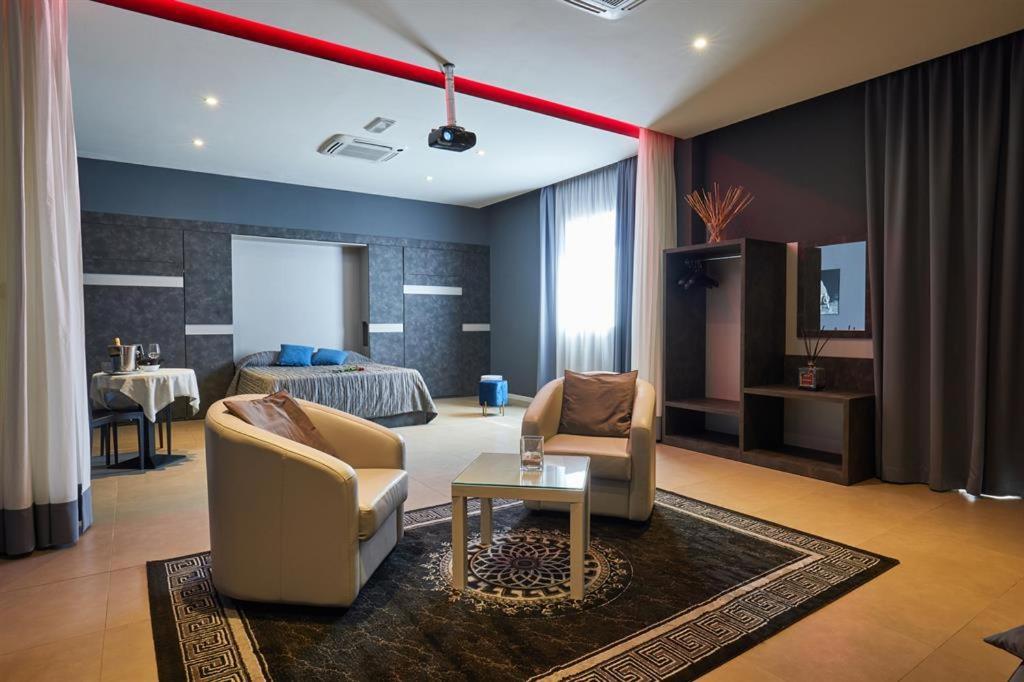 Castelmartini Wellness & Business Hotel Larciano Exterior photo